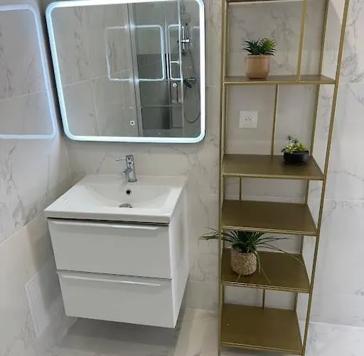 Le Petit Saint-amand * Rouen